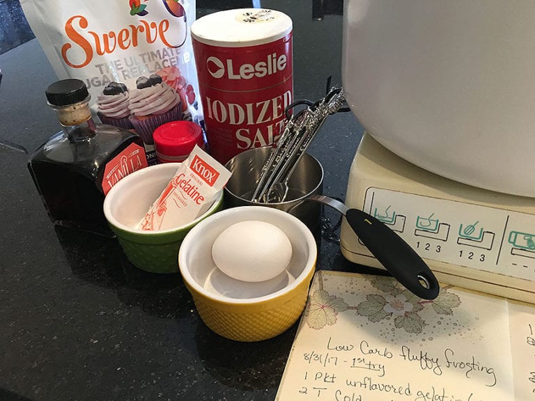 Extreme LowCarb 7 minute Frosting Baking Outside the Box