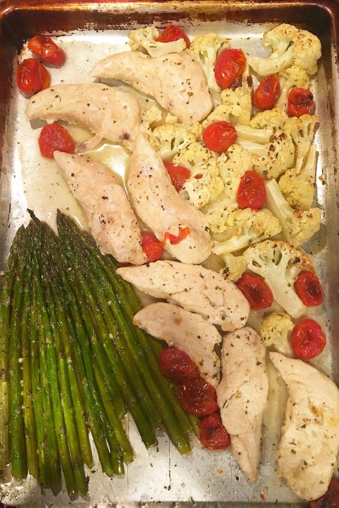  Keto Ranch Butter Chicken Recipe is an easy one pan meal that includes vegetables. Drizzled with butter ranch sauce, it's a great weeknight keto meal. #keto #ketorecipe #chickenrecipe 