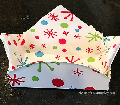 Easy DIY tutorial with pictures for thrifty and cute Christmas treat boxes.