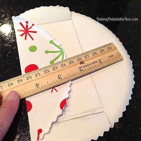 Easy DIY tutorial with pictures for thrifty and cute Christmas treat boxes.